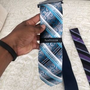 Men’s VanHeusen Aqua Tie